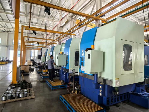 四中全會精神在基層 新泰市汽車內(nèi)飾件產(chǎn)業(yè)園區(qū)聚鏈成群，激發(fā)發(fā)展新動能